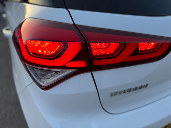 Used Hyundai i20 2016 for sale - 76234665: Photo 44