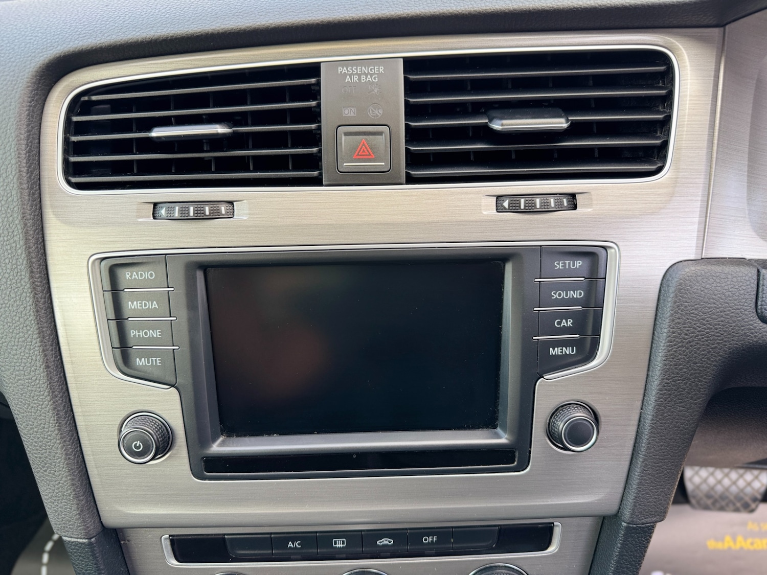 Used Volkswagen Golf 2015 for sale - 76577386: Photo 31