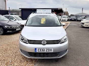 Used Volkswagen Touran 2011 for sale - 76450615: Photo