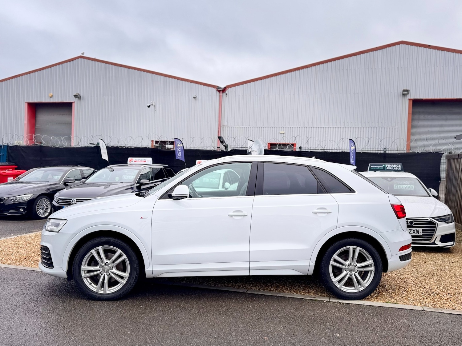 Used Audi Q3 2015 for sale - 76957464: Photo 16