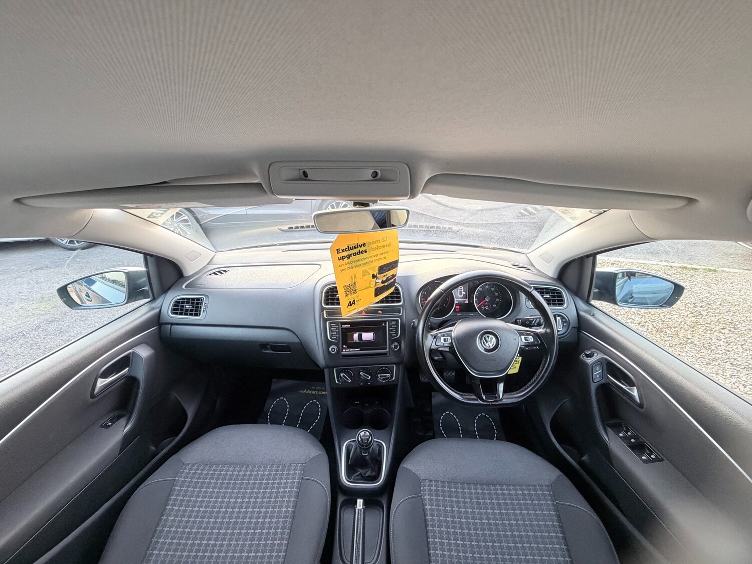 Used Volkswagen Polo 2016 for sale - 77985117: Photo 11