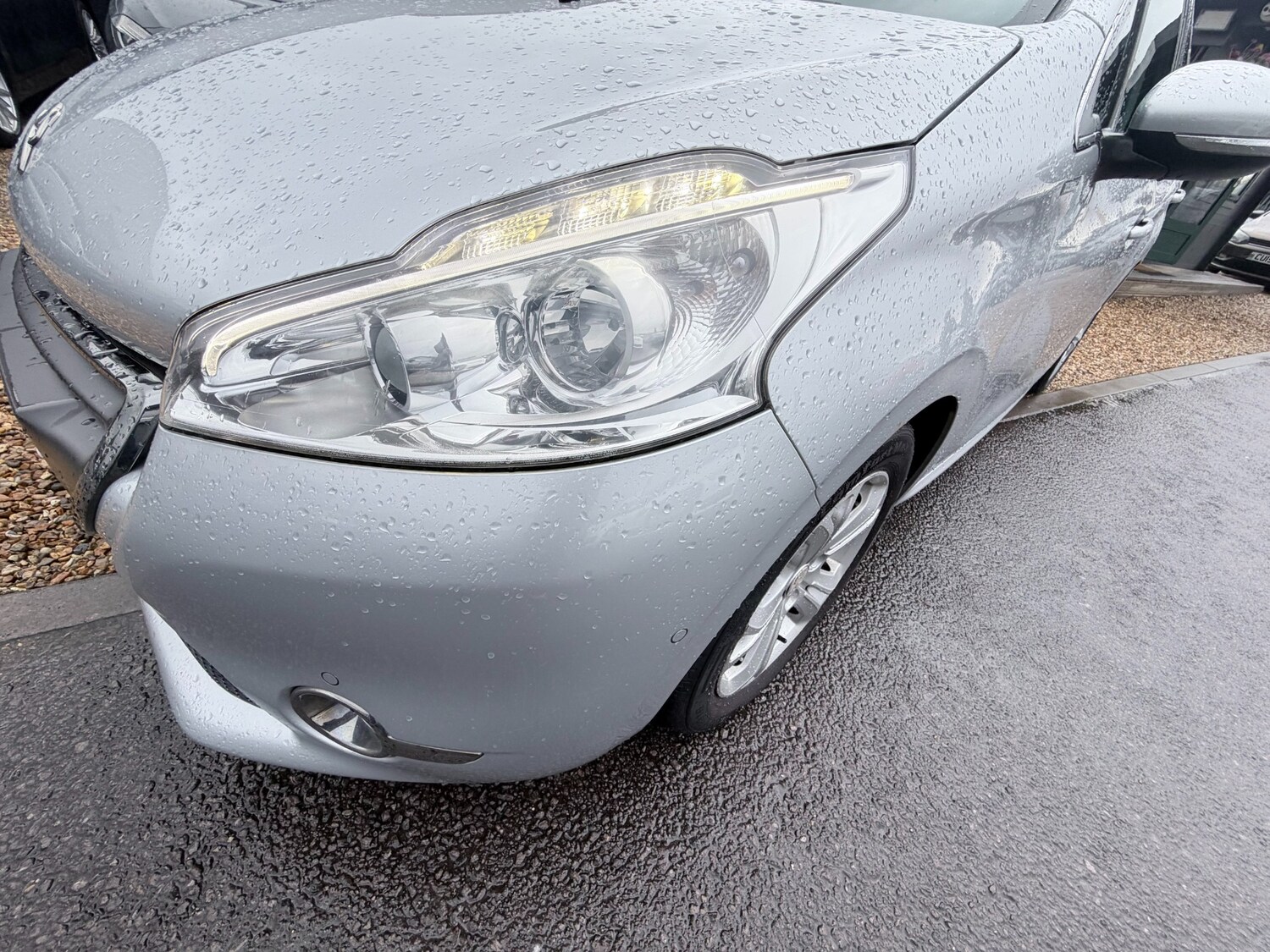 Used Peugeot 208 2013 for sale - 77983928: Photo 49