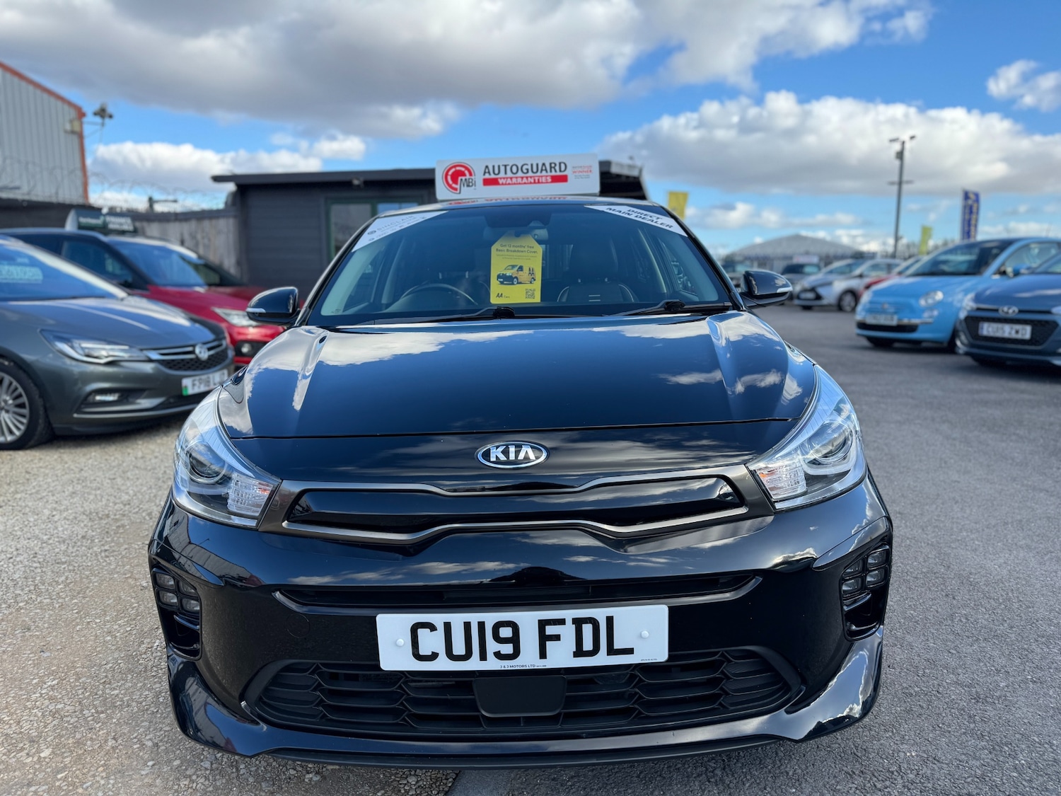 Used Kia Rio 2019 for sale - 77324562: Photo 2