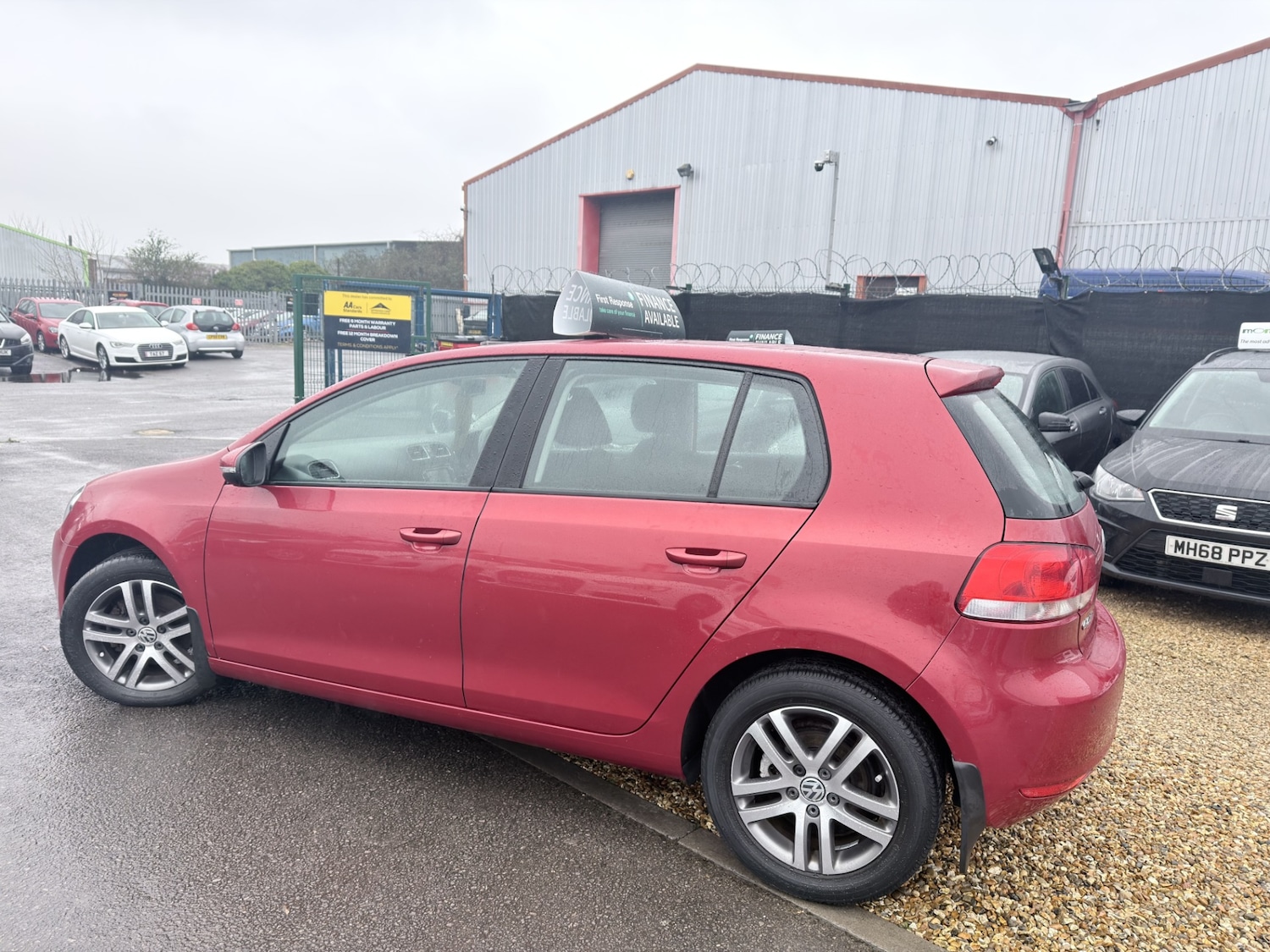 Used Volkswagen Golf 2009 for sale - 77689336: Photo 6