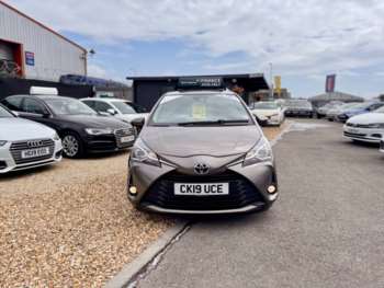 Used Toyota Yaris 2019 for sale - 75358502: Photo