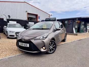 Used Toyota Yaris 2019 for sale - 75358502: Photo