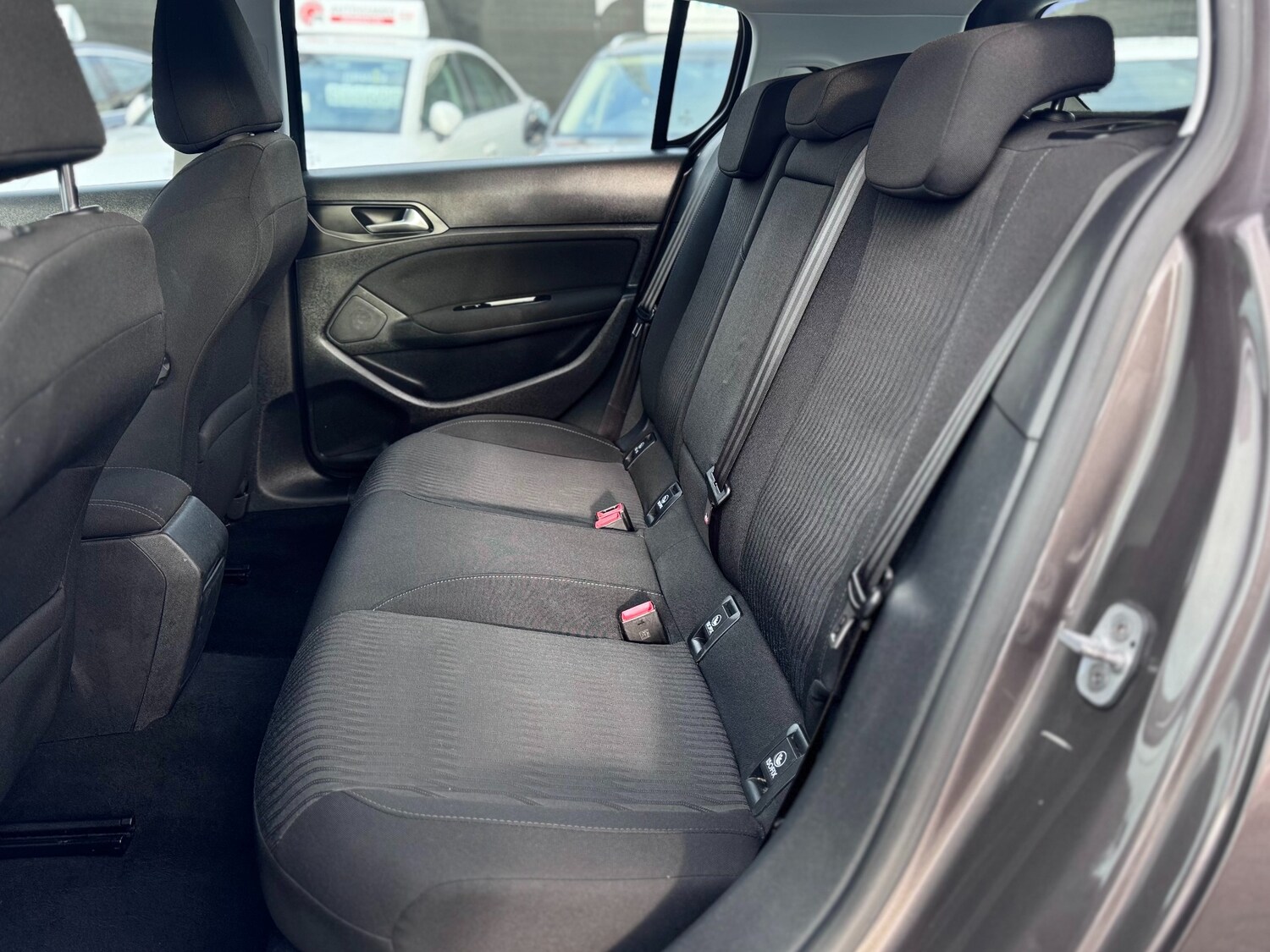 Used Peugeot 308 2014 for sale - 77578967: Photo 41