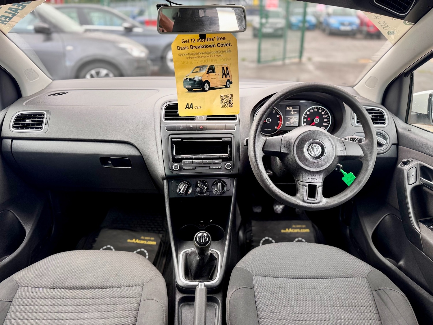 Used Volkswagen Polo 2012 for sale - 76681806: Photo 10