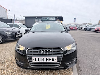 Used Audi A3 2014 for sale - 77689378: Photo