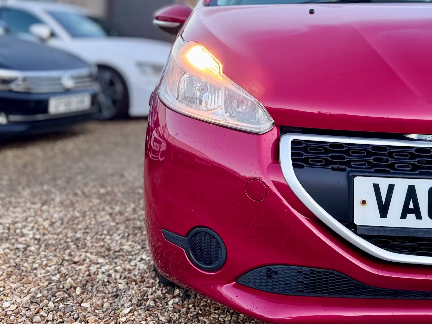 Used Peugeot 208 2013 for sale - 76945864: Photo 49