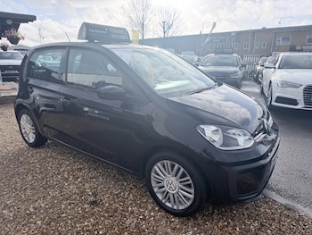 Used Volkswagen up! 2018 for sale - 77579105: Photo