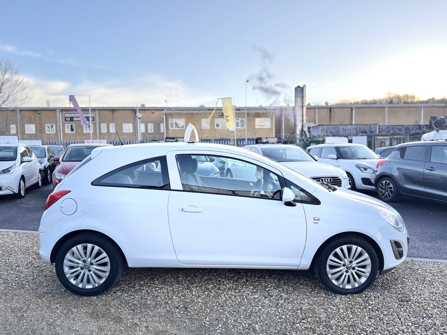 Used Vauxhall Corsa 2013 for sale - 76945657: Photo 13