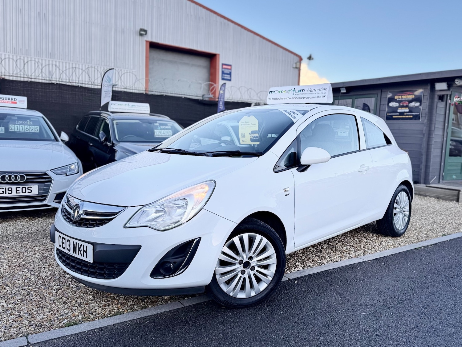 Used Vauxhall Corsa 2013 for sale - 76945657: Photo 3