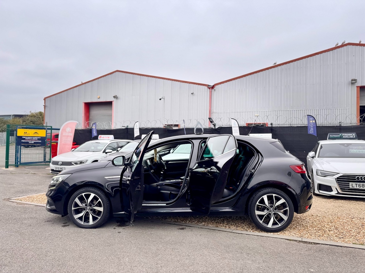 Used Renault Megane 2016 for sale - 76422446: Photo 45