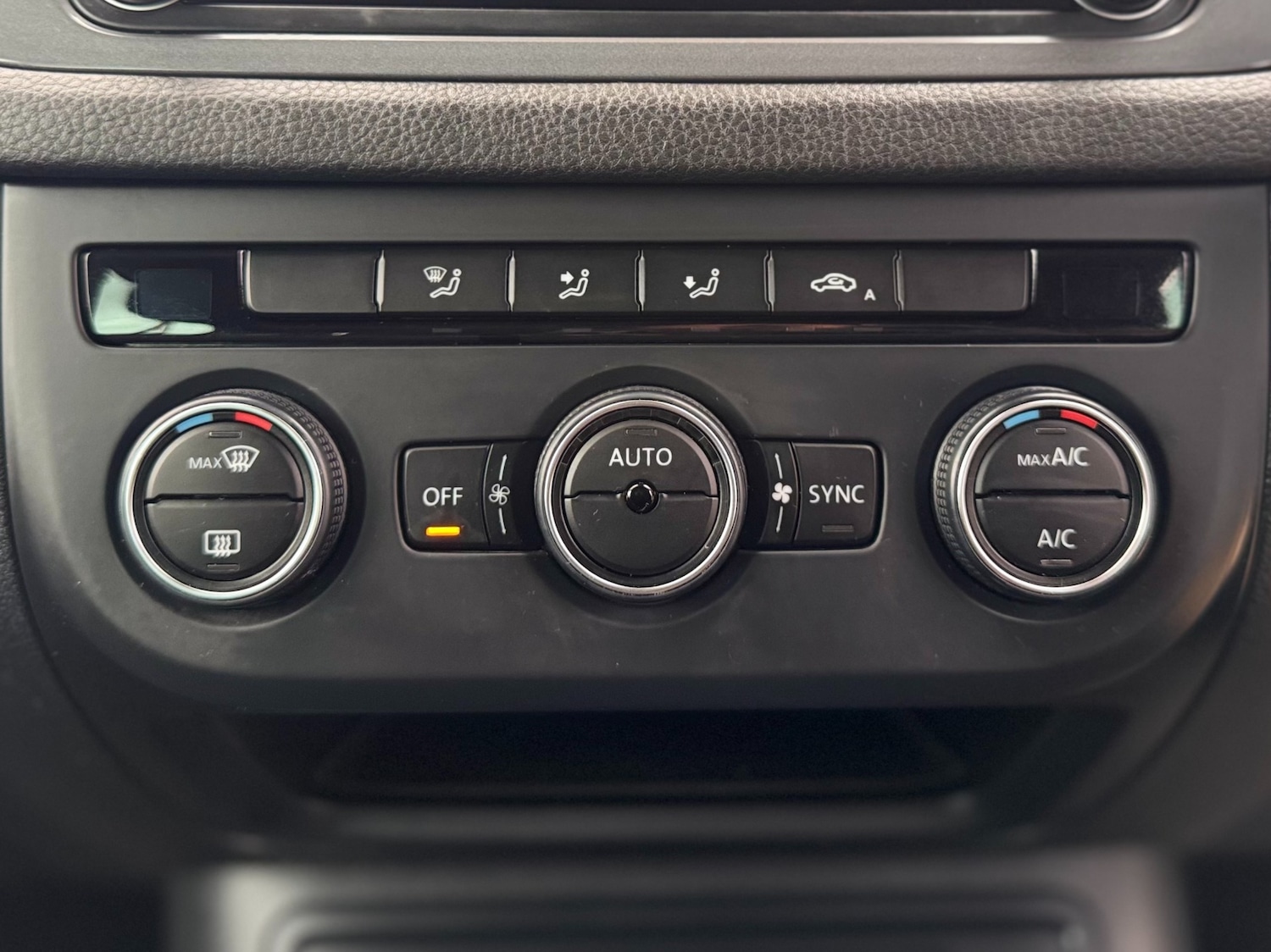 Used Volkswagen Tiguan 2016 for sale - 77223098: Photo 34