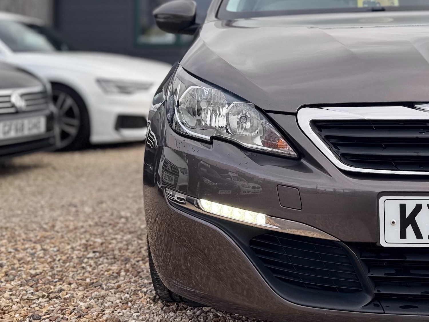 Used Peugeot 308 2014 for sale - 77168360: Photo 49