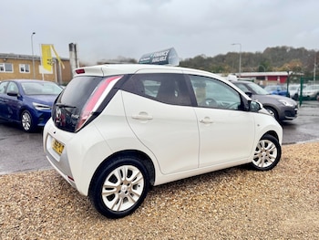 Used Toyota AYGO 2017 for sale - 77051742: Photo