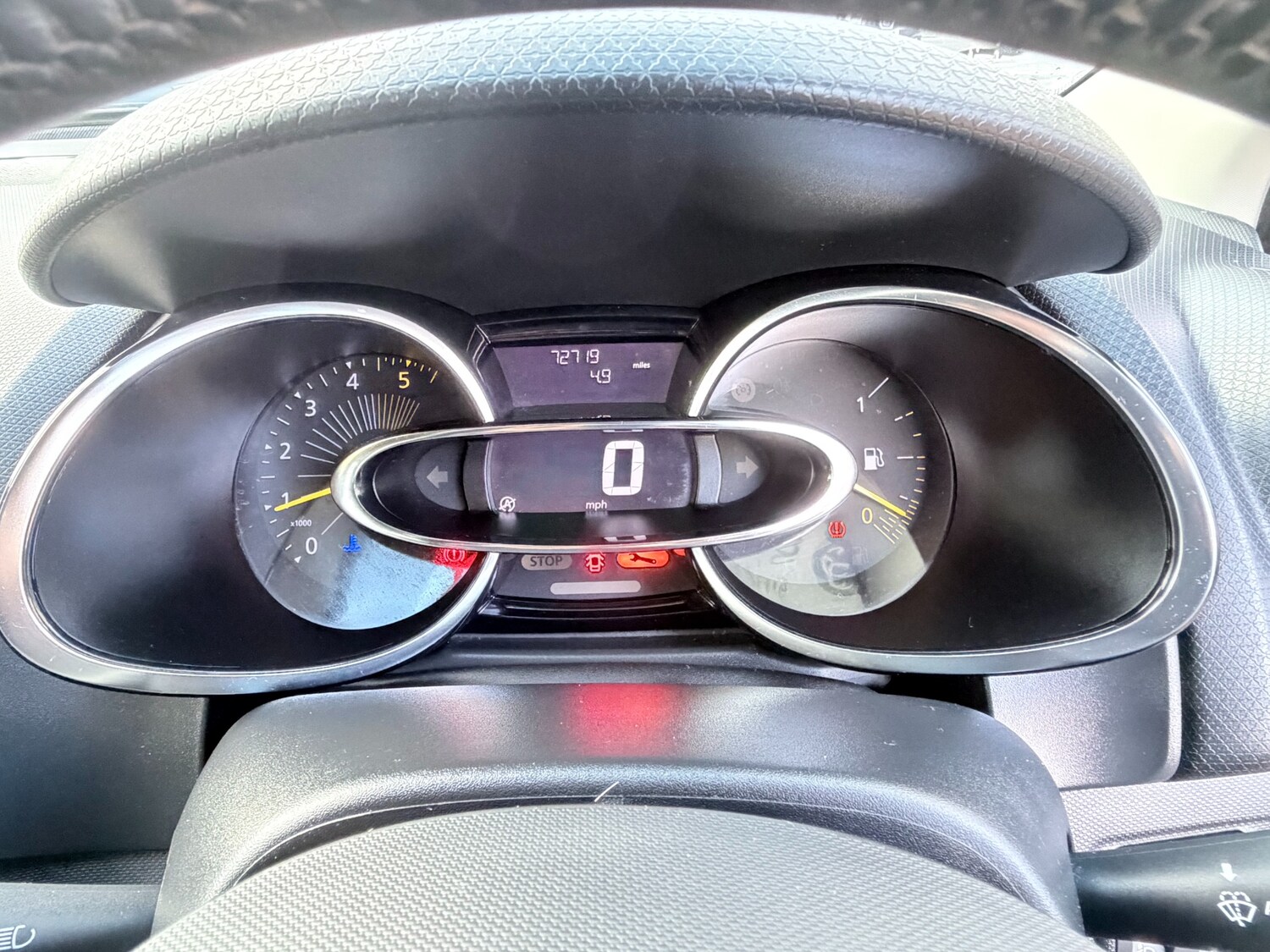 Used Renault Clio 2015 for sale - 77947411: Photo 28