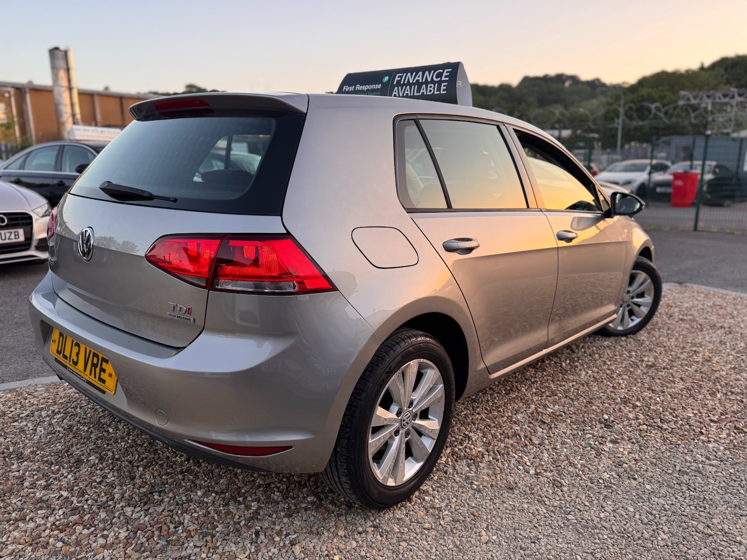 Used Volkswagen Golf 2013 for sale - 76157459: Photo 5