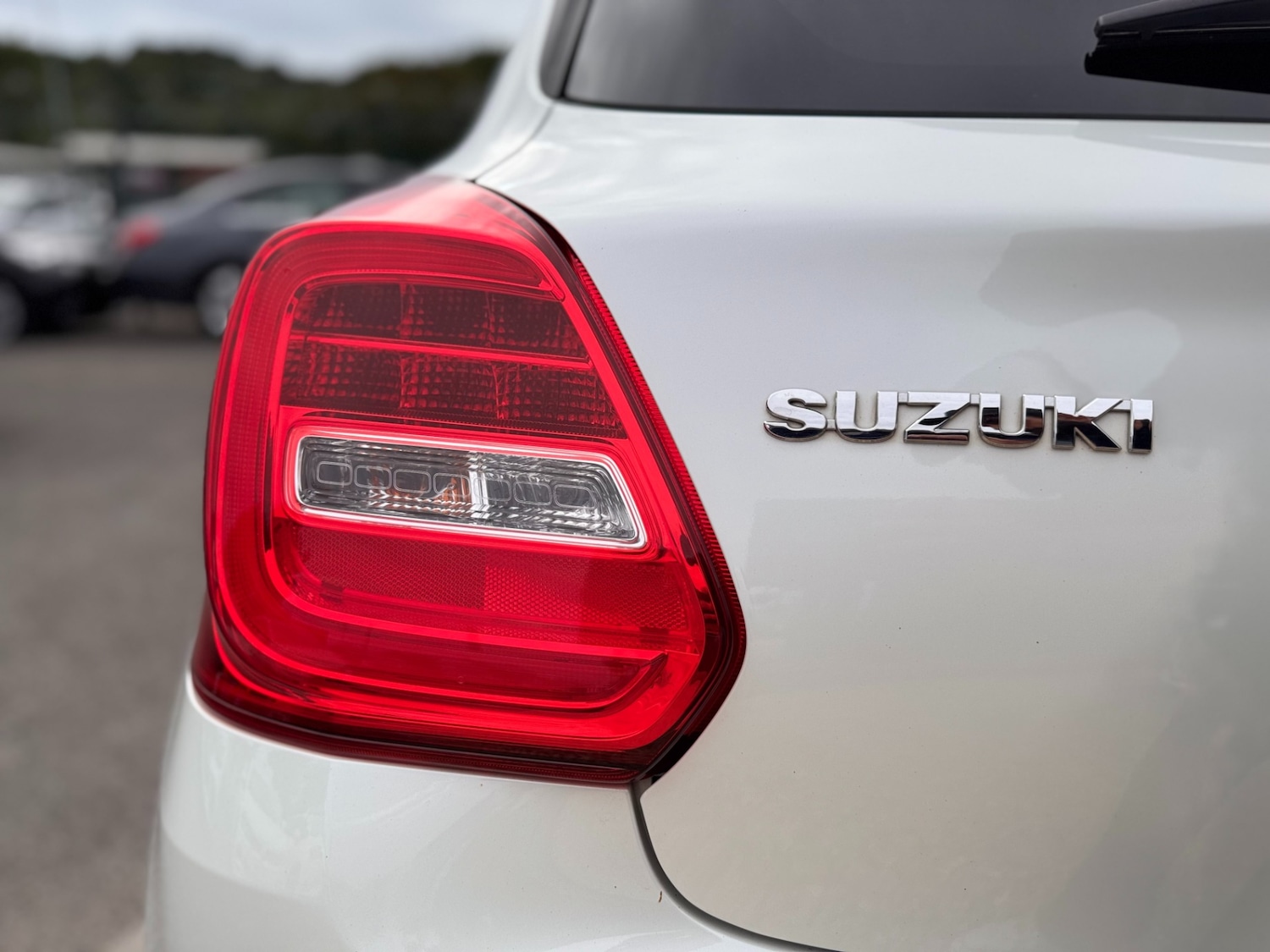 Used Suzuki Swift 2021 for sale - 77297981: Photo 46