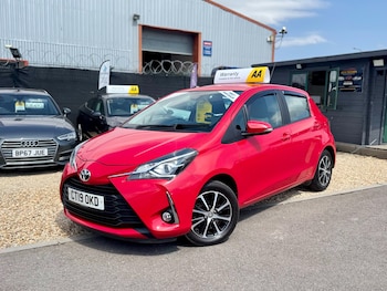 Used Toyota Yaris 2019 for sale - 79459203: Photo