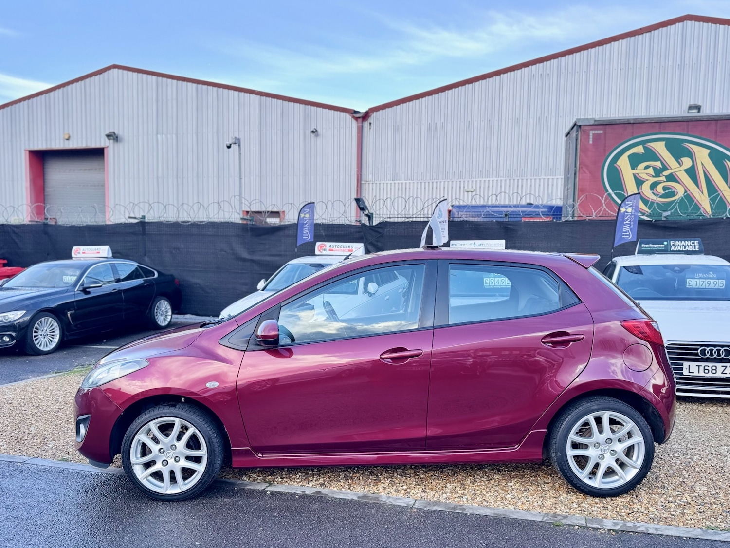 Used Mazda Mazda2 2011 for sale - 77062151: Photo 16