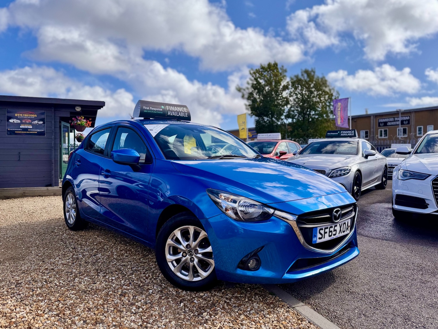 Used Mazda Mazda2 2015 for sale - 76157504: Photo 1