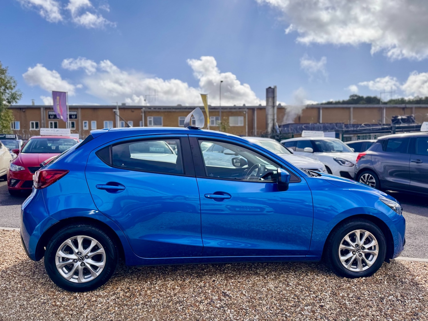 Used Mazda Mazda2 2015 for sale - 76157504: Photo 13