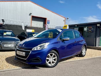 Used Peugeot 208 2015 for sale - 79841838: Photo