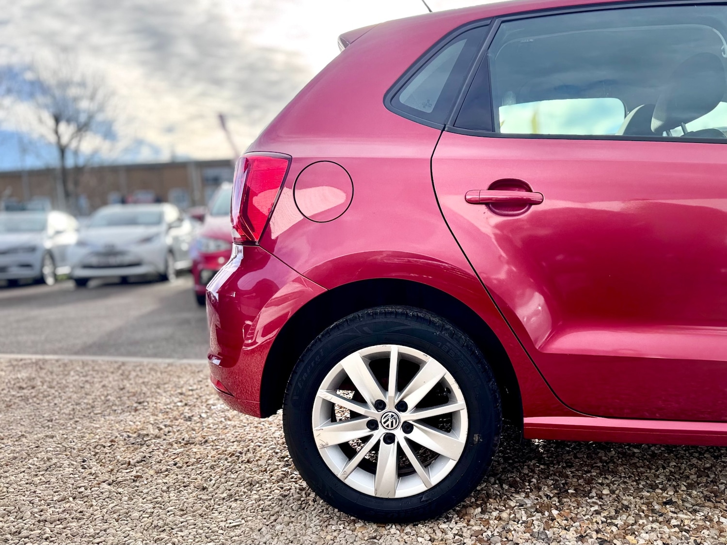 Used Volkswagen Polo 2015 for sale - 77168409: Photo 11