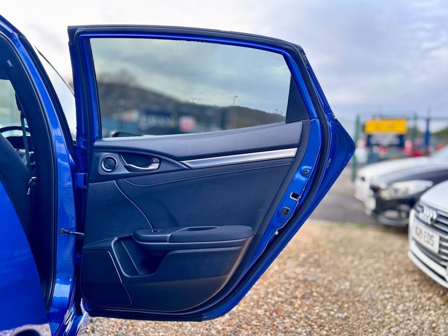 Used Honda Civic 2018 for sale - 77051804: Photo 37