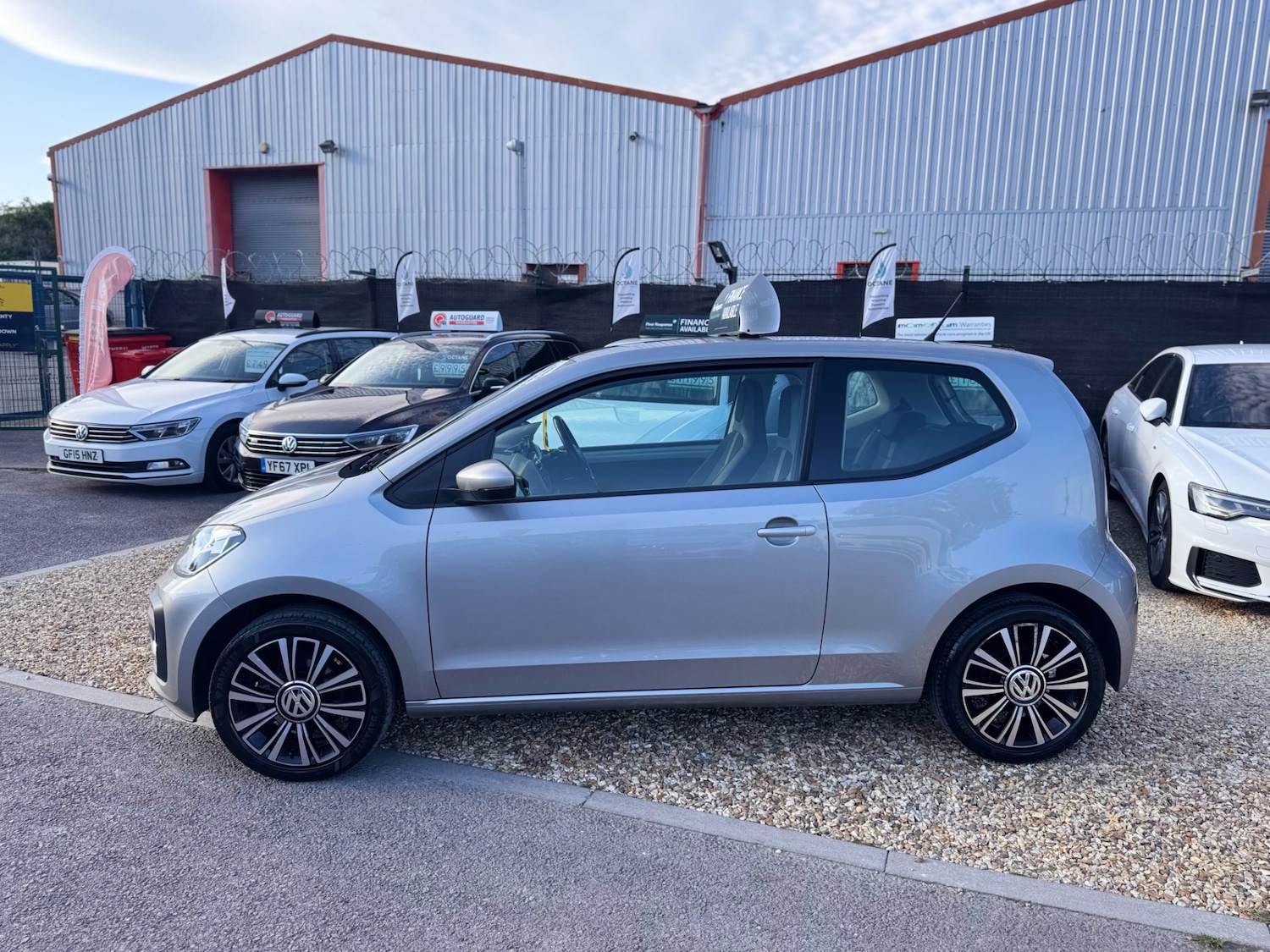 Used Volkswagen up! 2017 for sale - 76157466: Photo 16