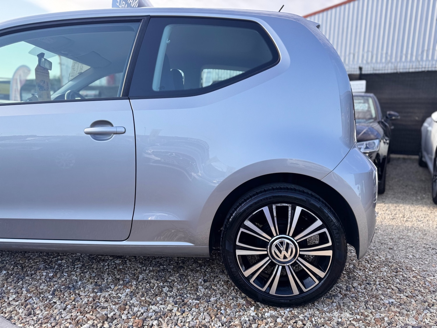 Used Volkswagen up! 2017 for sale - 76157466: Photo 23