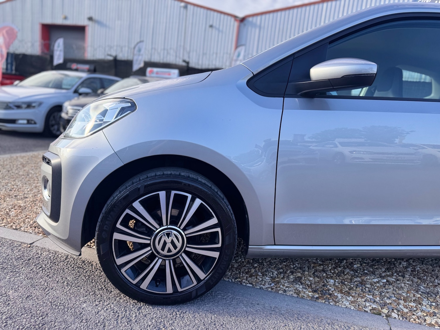 Used Volkswagen up! 2017 for sale - 76157466: Photo 24