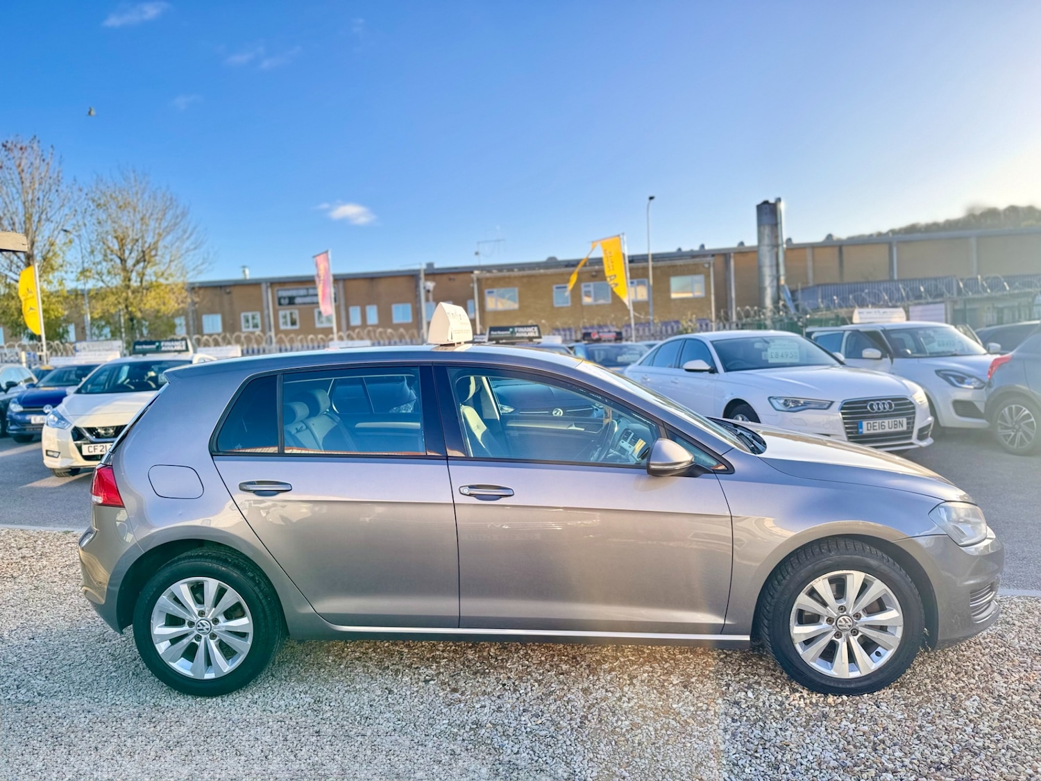 Used Volkswagen Golf 2014 for sale - 76384306: Photo 13