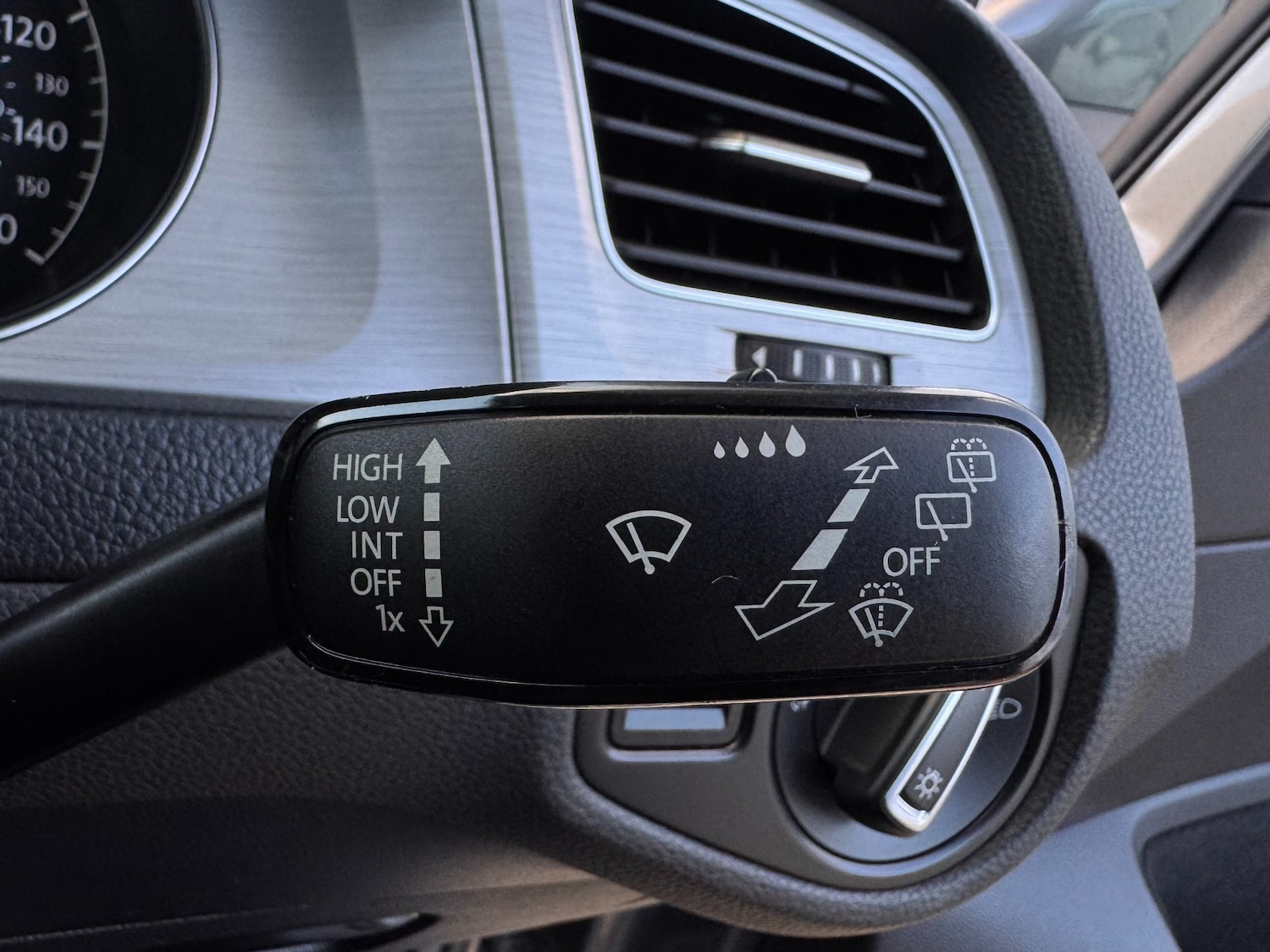 Used Volkswagen Golf 2014 for sale - 76384306: Photo 31