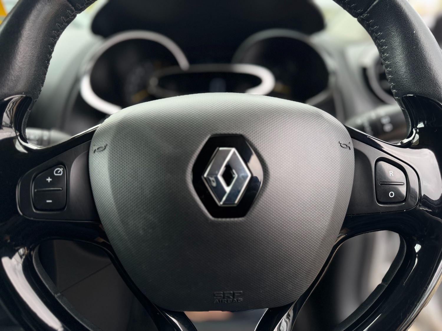 Used Renault Clio 2014 for sale - 78139223: Photo 28