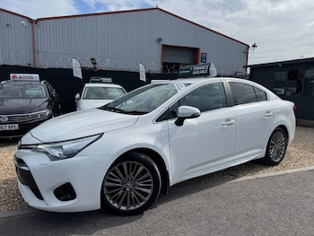 Used Toyota Avensis 2015 for sale - 76577502: Photo