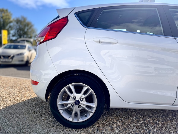 Used Ford Fiesta 2014 for sale - 76319791: Photo 22