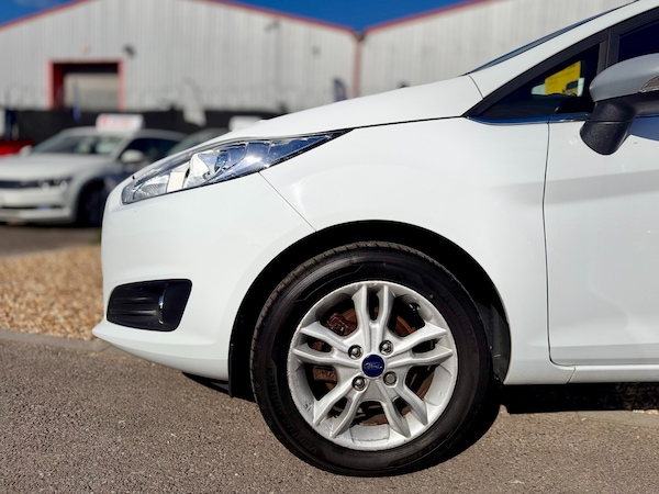 Used Ford Fiesta 2014 for sale - 76319791: Photo 24