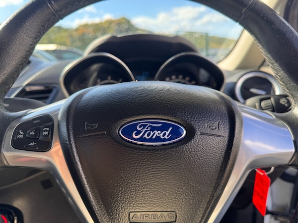 Used Ford Fiesta 2014 for sale - 76319791: Photo 30