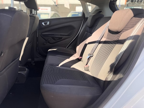 Used Ford Fiesta 2014 for sale - 76319791: Photo 41