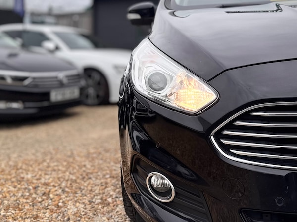 Used Ford S-Max 2016 for sale - 76236429: Photo 52
