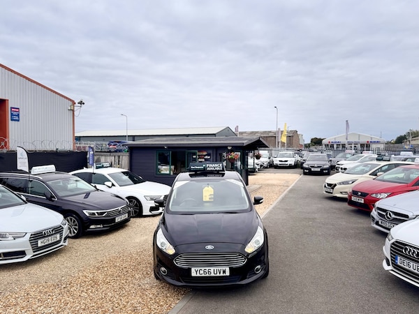 Used Ford S-Max 2016 for sale - 76236429: Photo 55