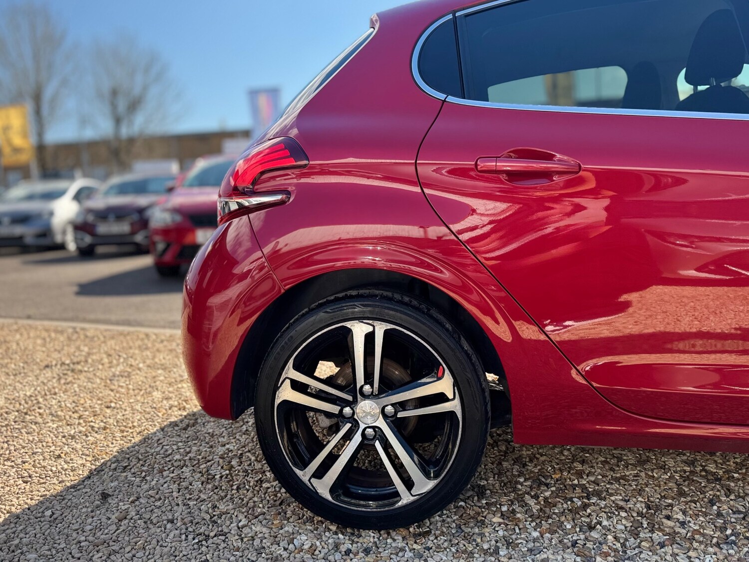 Used Peugeot 208 2018 for sale - 78225392: Photo 22