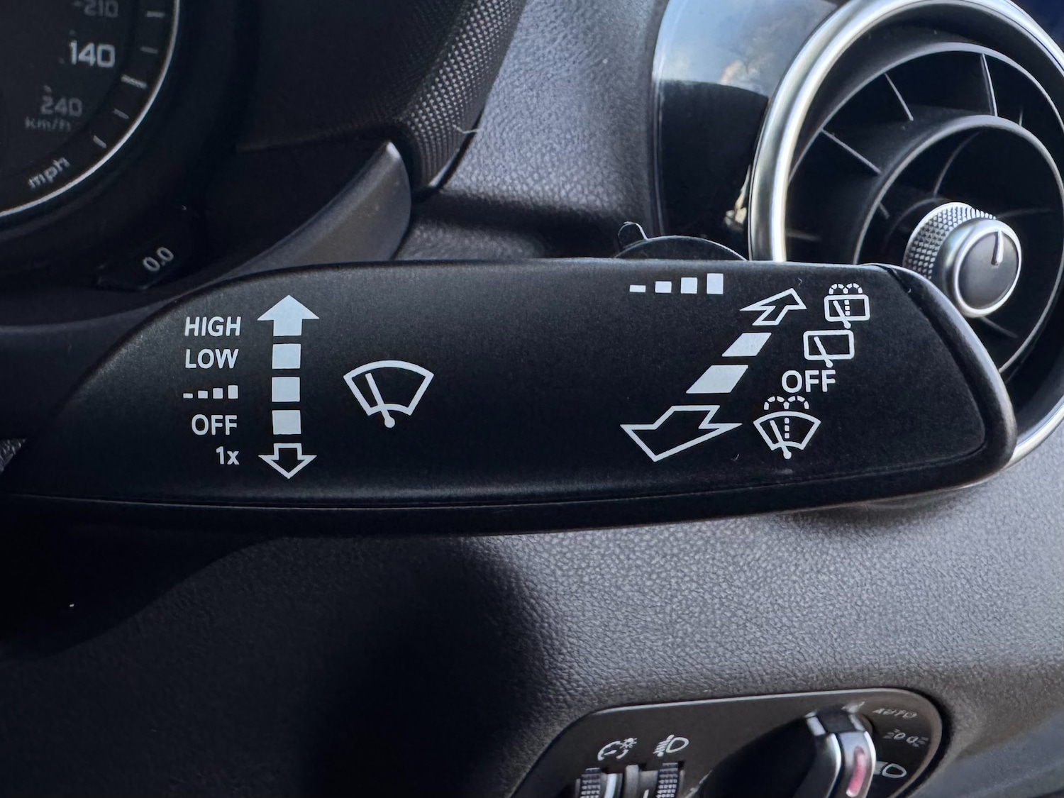 Used Audi A1 2013 for sale - 77260488: Photo 31