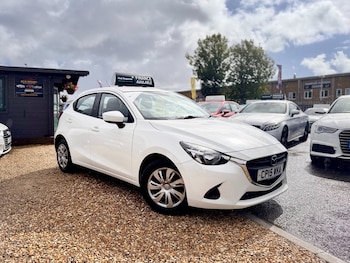Used Mazda Mazda2 2015 for sale - 77063262: Photo