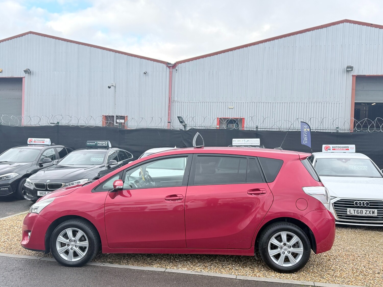 Used Toyota Verso 2015 for sale - 77558424: Photo 23