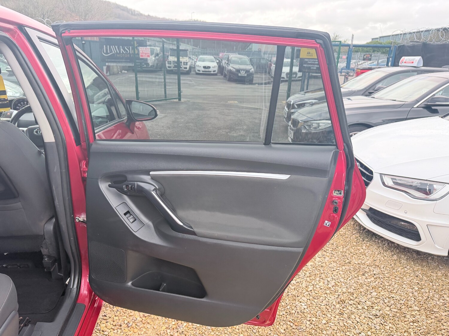 Used Toyota Verso 2015 for sale - 77558424: Photo 42