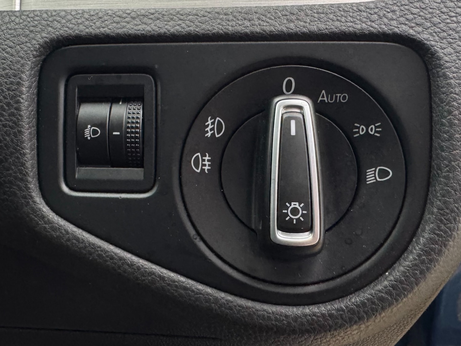 Used Volkswagen Golf 2014 for sale - 78139333: Photo 27